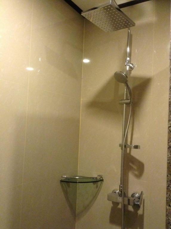 Hotel Kan Kanchanaburi Chambre photo